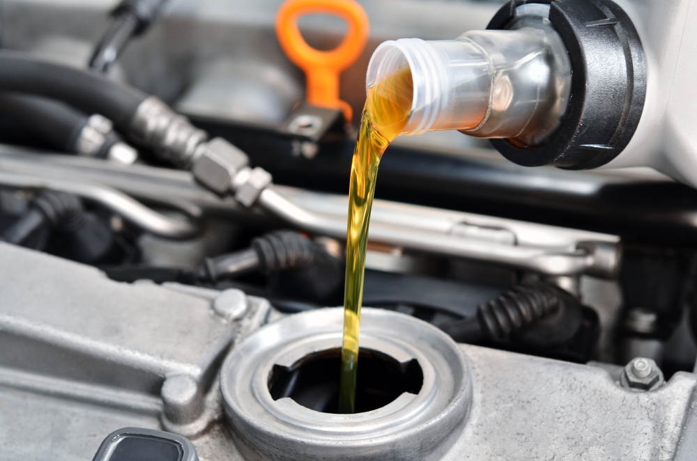 Apple Valley Automotive Fluid Leaks | High Desert Road Runner Auto Care