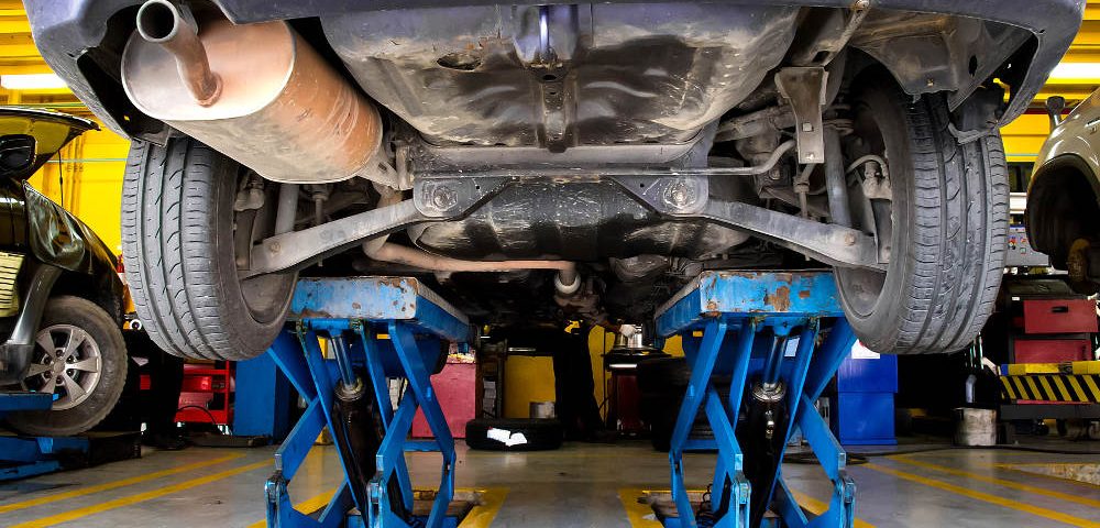 Common Issues Vehicles Face as Seasons Change | Road Runner Auto Maintenance